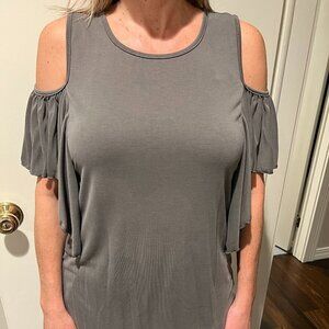 Gyft Gray Cold shoulder top with side ruffles, Size Medium